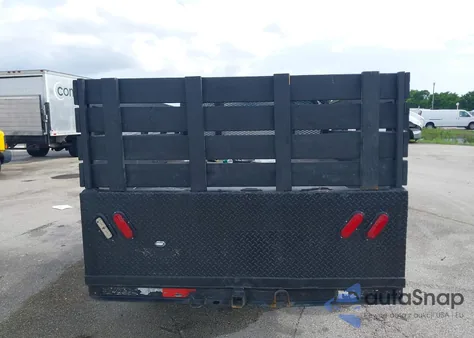 2006 Ford F-350 Chassis Xl/Xlt from USA, damaged, VIN 1FDSF34P96EB35372